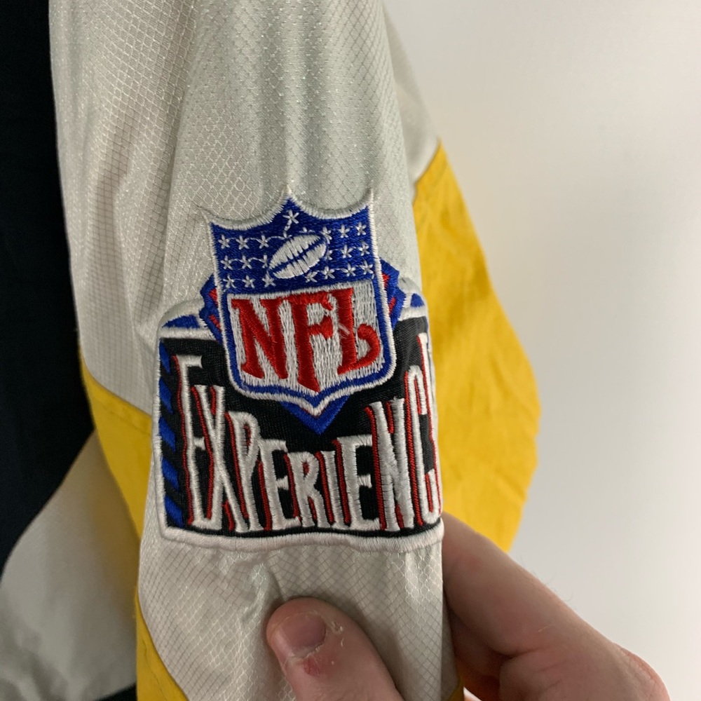 Vintage Pro Player Pittsburgh Steelers Coat - Picture 2 of 5